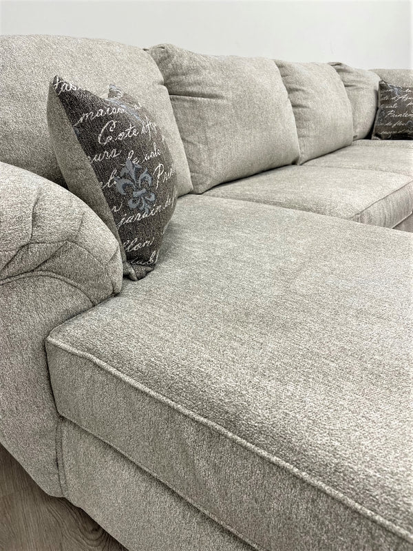 Brentwood 138" Linen Chenille Sectional