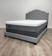 Load image into Gallery viewer, CLOUD  12&quot; GEL Infused Hybrid Queen Mattress