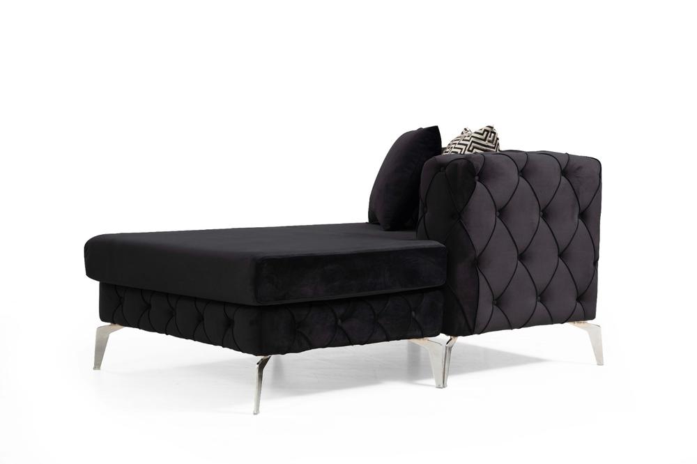 Piera Velvet Black Reversible Sectional