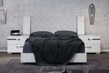 Load image into Gallery viewer, Dream Rombi Collection White Italian Bedroom Set