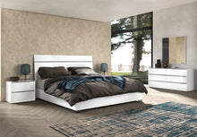 Load image into Gallery viewer, Luna Collection Italian Bedroom Set