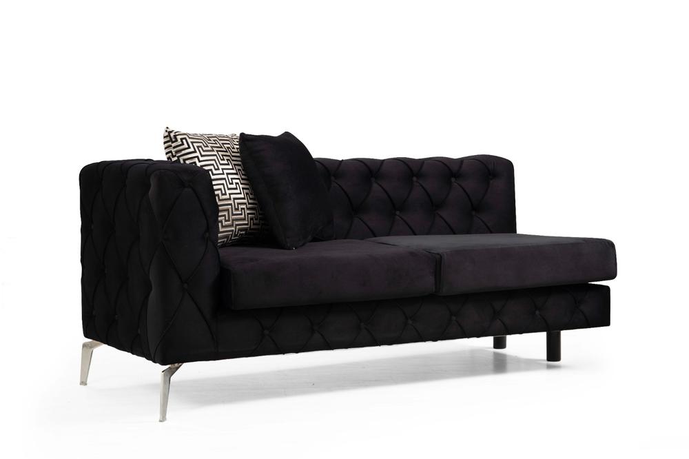 Piera Velvet Black Reversible Sectional