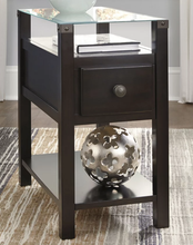 Load image into Gallery viewer, Diamenton Almost Black  End Table T217-771